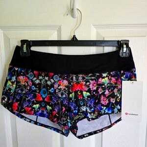 NWT Lululemon Speed Up 2.5" Lined Shorts (Size 6)